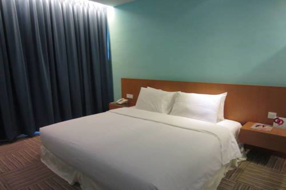 Apple Hotel Times Square George Town Exteriér fotografie